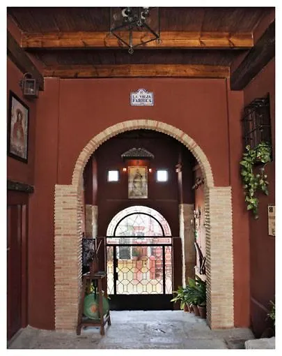 Alojamiento Antigua Fabrica Sabiote